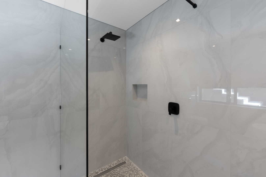 5 Bedroom Property for Sale in Camps Bay Western Cape